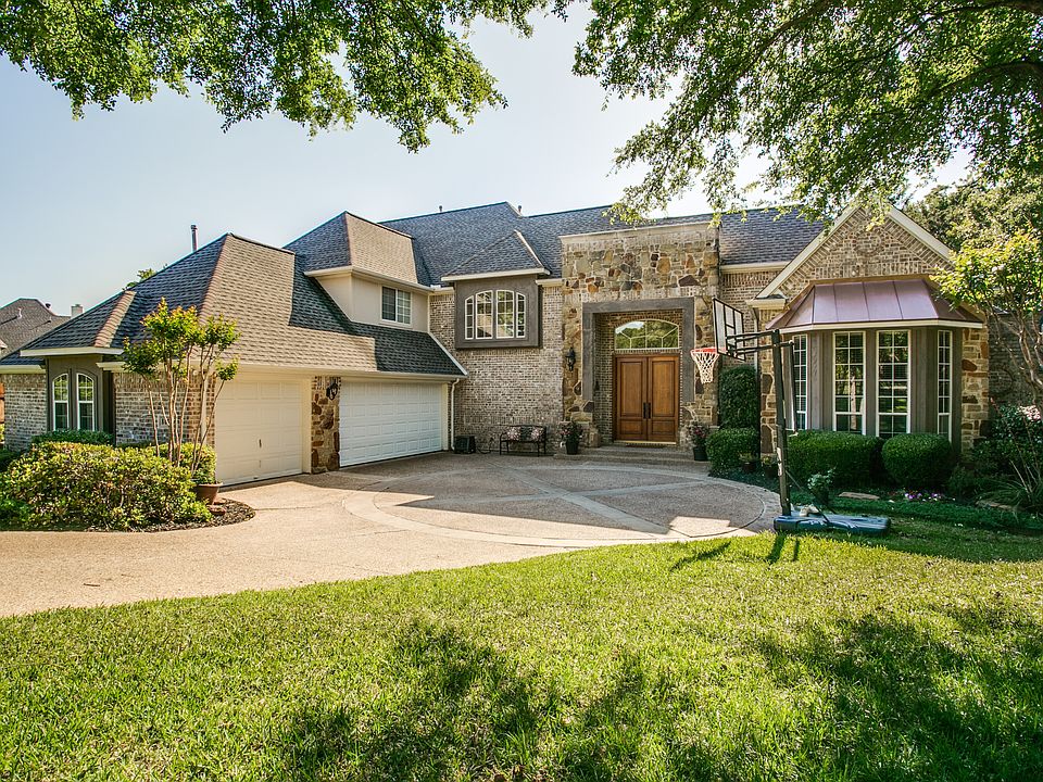 1st image of 806 Windmere Ct