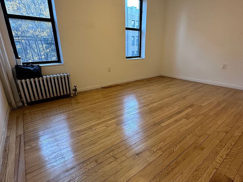 2nd image of 43-10 44th St #3O