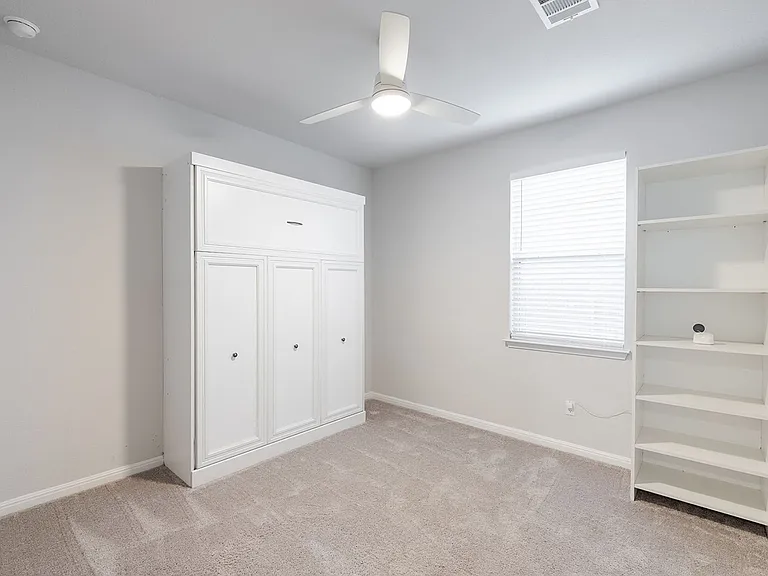 309 Greenway Dr — Photo 15