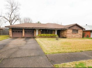 708 Bluebird Ln, Pasadena, TX 77502