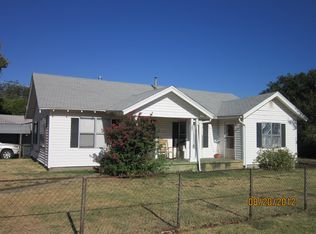 1001 N Boulevard St, Edmond, OK 73034