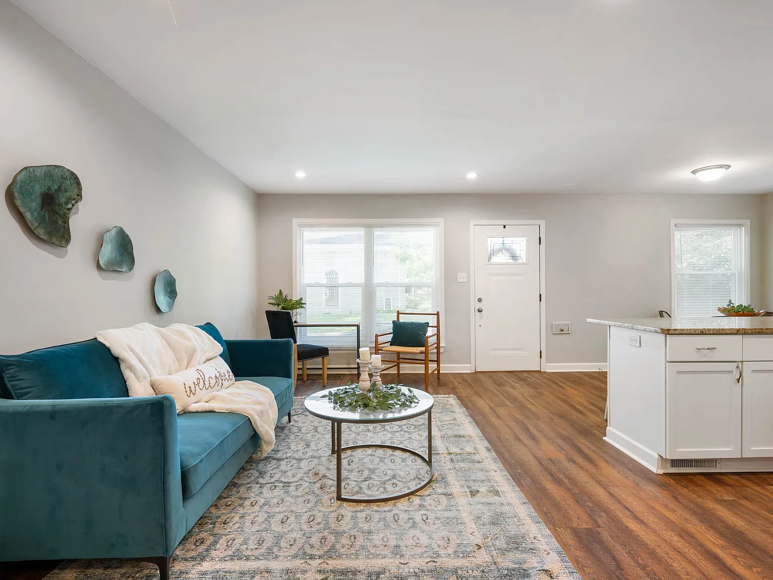 1 bed, 1.0 bath, 768 sqft, $1,275 — Photo 4
