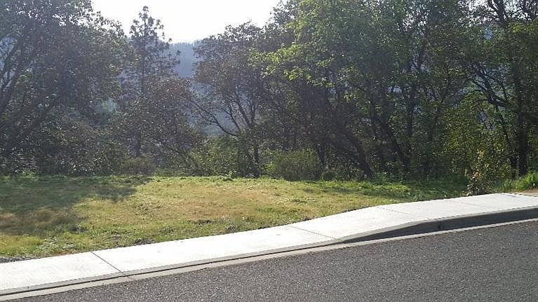 2nd image of 2261 SE Elderberry Ln