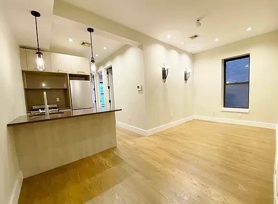 Rented by Cityside Rentals Corp | media 1