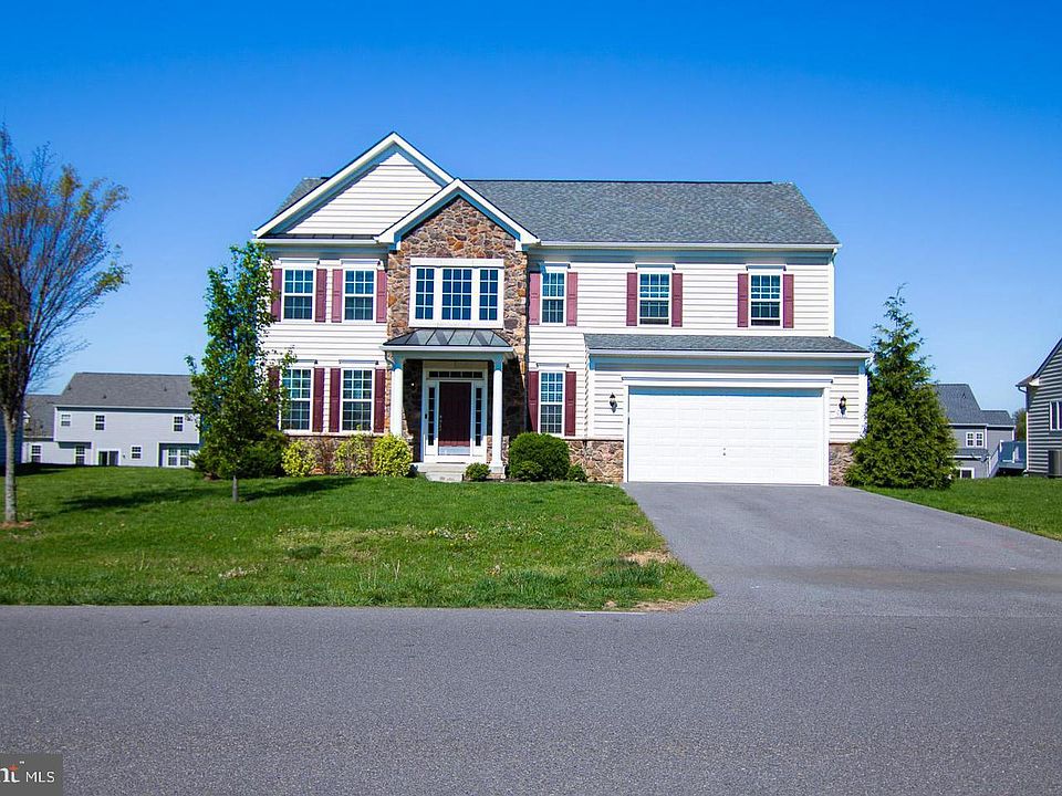 1st image of 9316 Cambeltown Dr