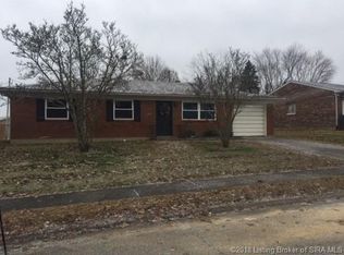 106 Greendale Dr, New Albany, IN 47150