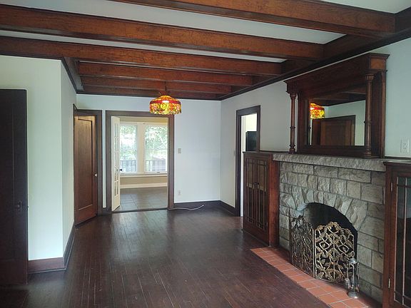 Living room/dining area.