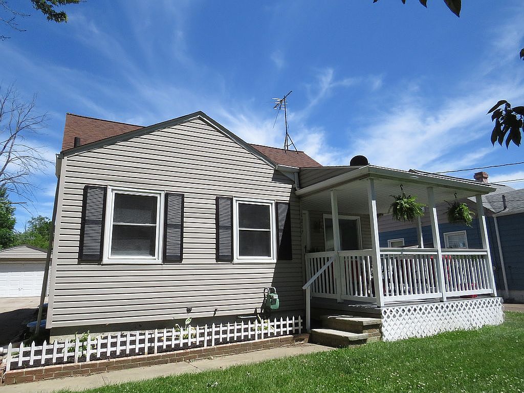 1217 Cedar Dr, Lorain, OH 44052 Zillow