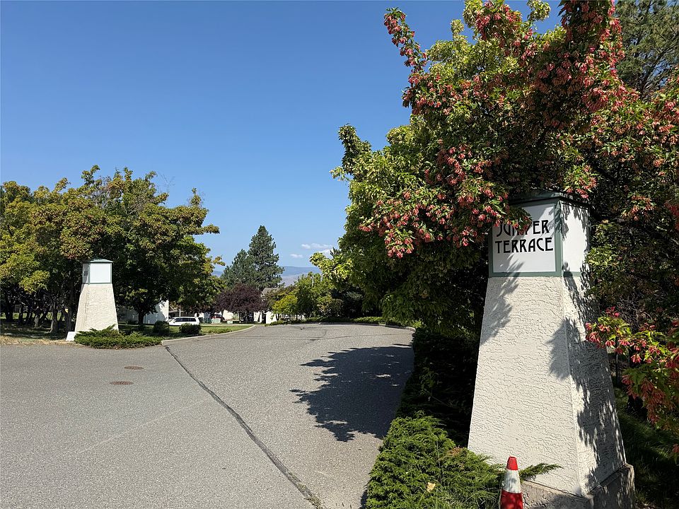 1st image of 2050 Qu Appelle Blvd #19