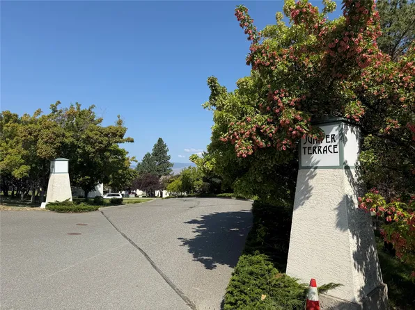 2050 Qu Appelle Blvd #19, Kamloops, BC V2E 2R4