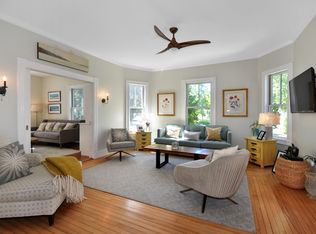 762 Barretts Mill Rd, Concord, MA 01742