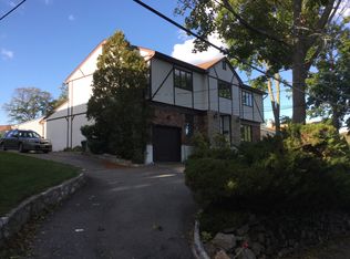 12 Agar Ave, New Rochelle, NY 10801