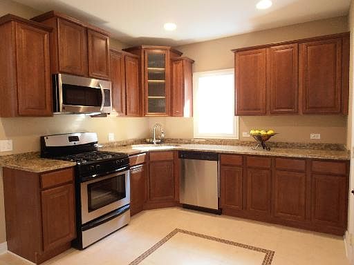 2nd image of 2742 S Clarence Ave