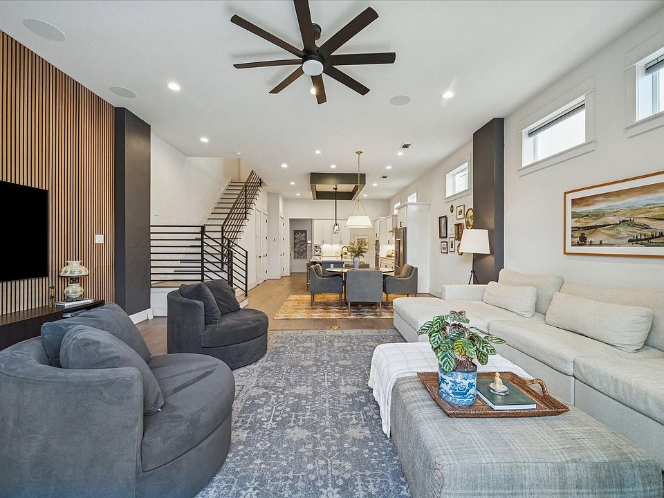 1st image of 1311 Laird St