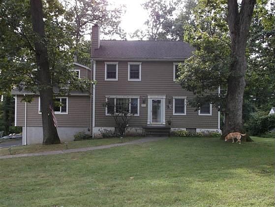 1st image of 3835 Eleanor Dr