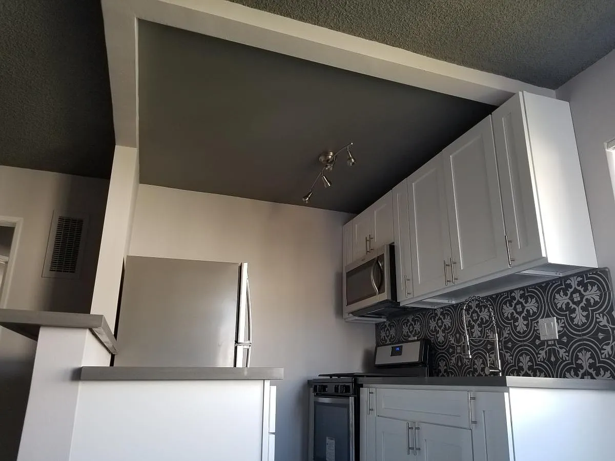 2 bed, 900 sqft, $2,195 — Photo 1