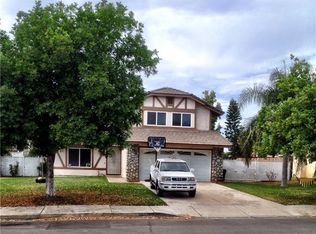 1136 N Sandelwood St, Rialto, CA 92376