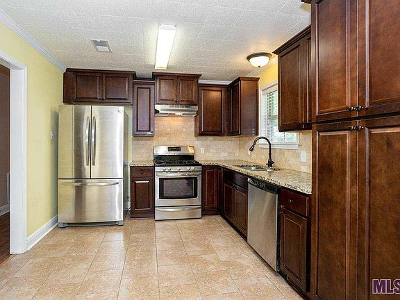 4th image of 8236 Louis St