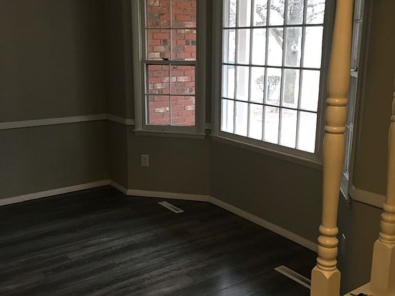 2nd image of 3512 S Westwood Ave
