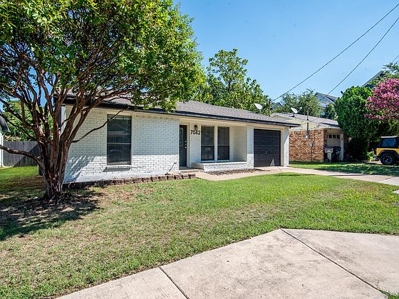 3rd image of 7042 Pecan St