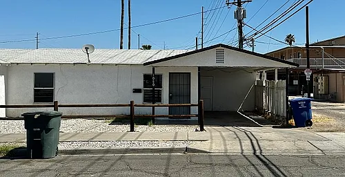 1060 W 11th St Photo 1