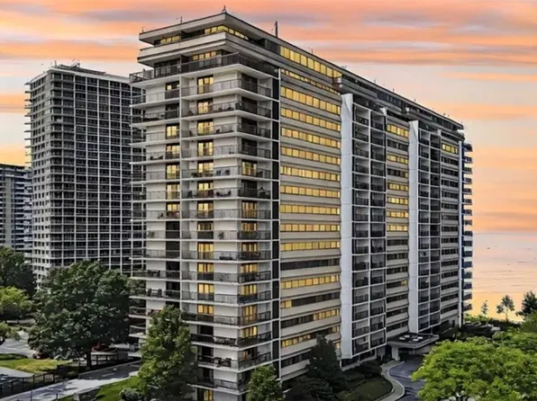 12550 Lake Ave APT 904, Lakewood, OH 44107