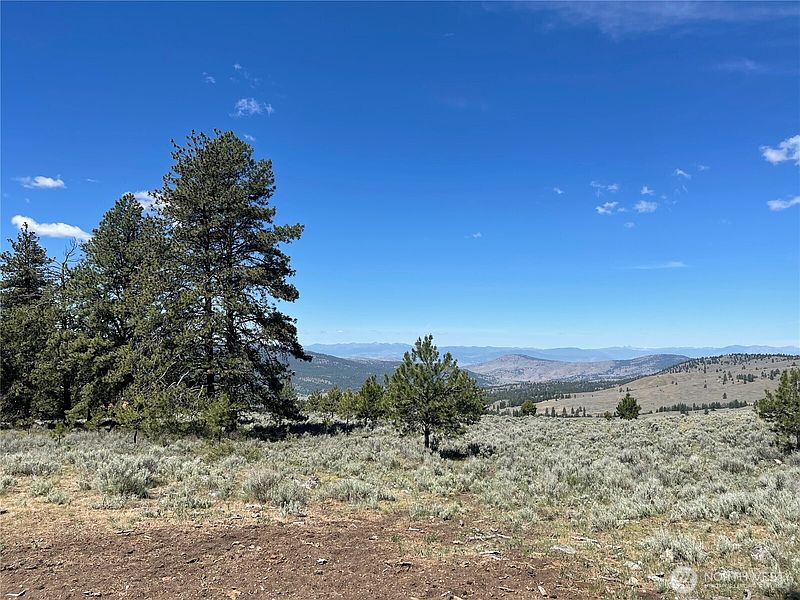 2nd image of 234 One Sky View Drive