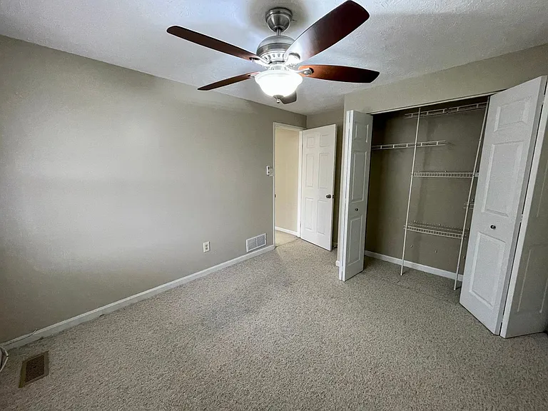 308 Ridge Point Cir — Photo 31