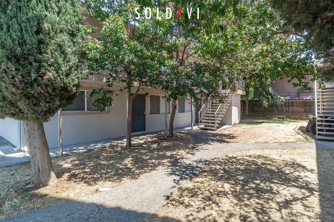 2 bed, 850 sqft, $1,095 — Photo 3