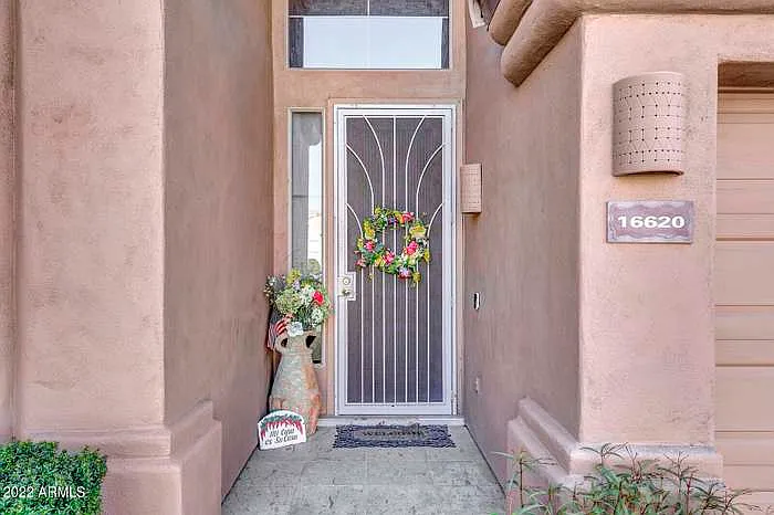 4 bed, 2.5 bath, 3111 sqft, $4,000 — Photo 4