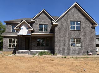 1566 Bunbury Dr #375, Thompsons Station, TN 37179