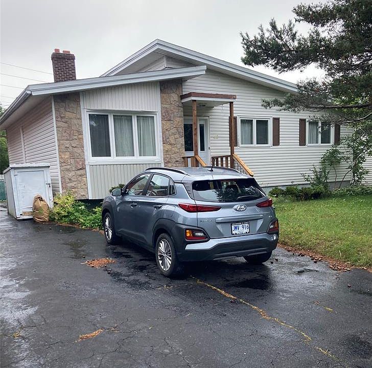 1st image of 40 Quebec Street