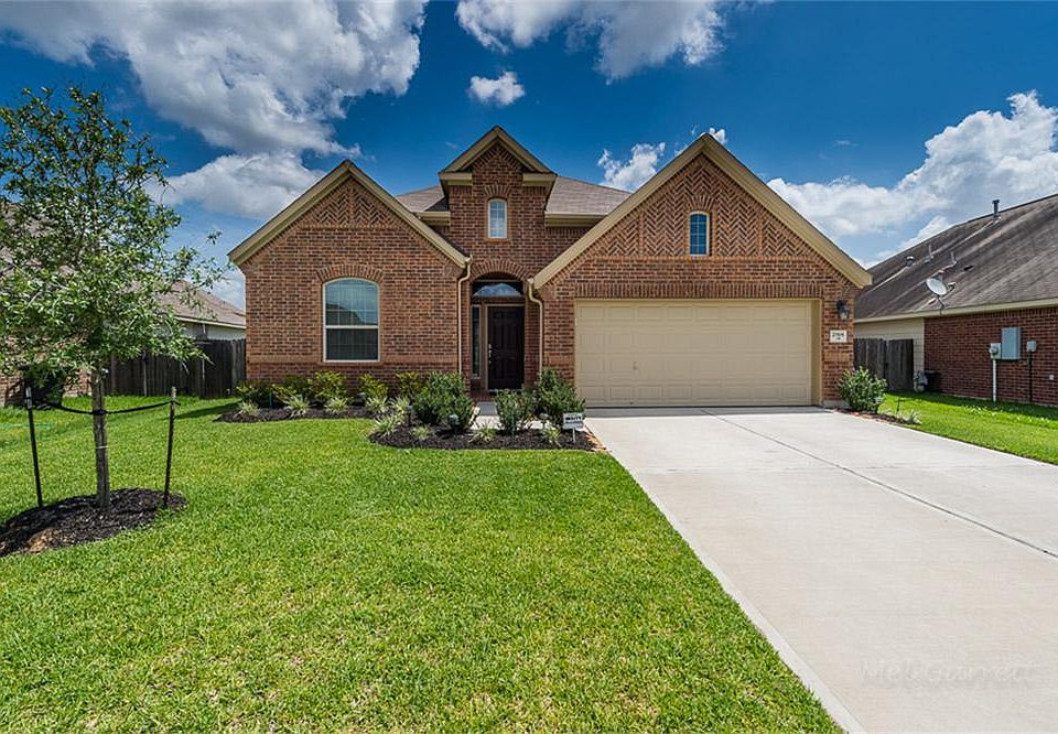 Stunning curb appeal