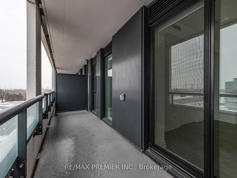 10 Rouge Valley Dr W #808 — Photo 25