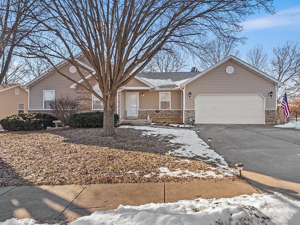 1st image of 1544 Bishop Dr