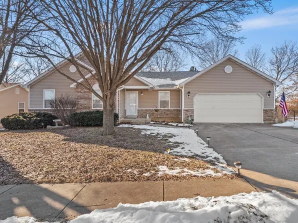 1544 Bishop Dr, Troy, MO 63379