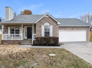2015 Skyline Dr, Goodlettsville, TN 37072