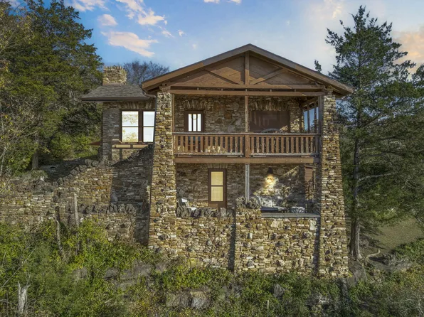 220 Angels Trail, Branson, MO 65616