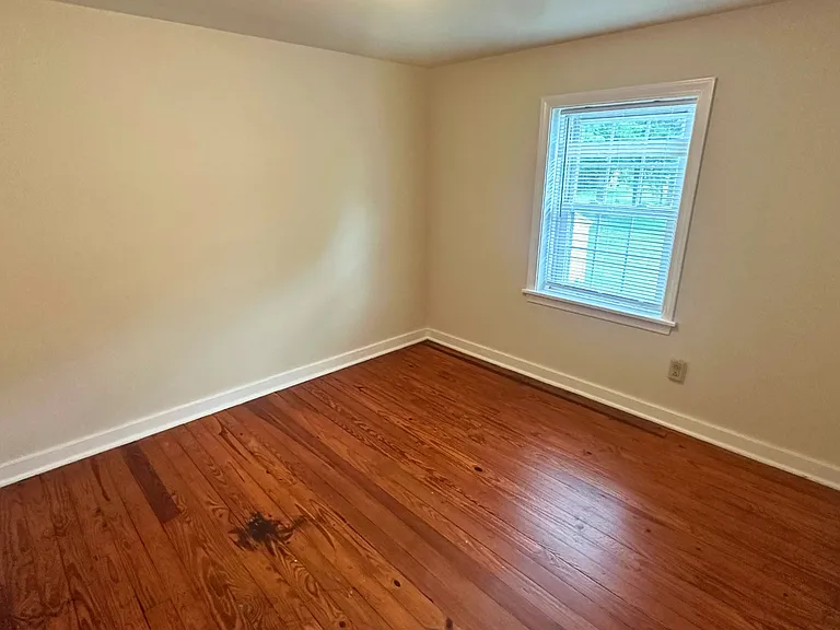 1331 Lititz Rd — Photo 10