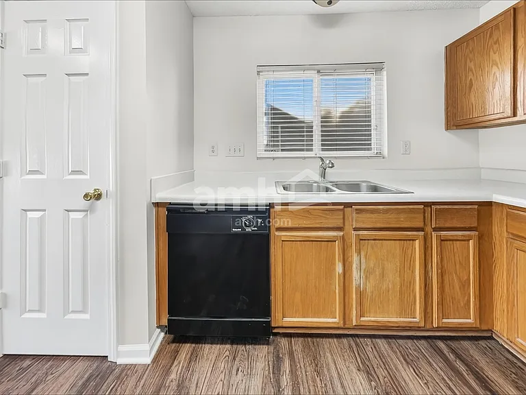 441 Tribune Dr — Photo 3