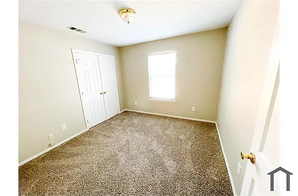 Building Photo - 2704 Clemson Cir #A