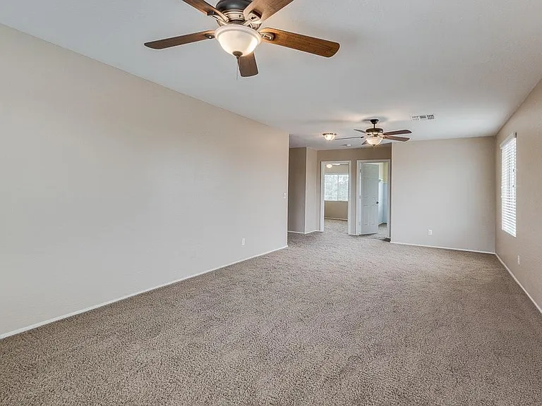1326 E Macaw Dr — Photo 28