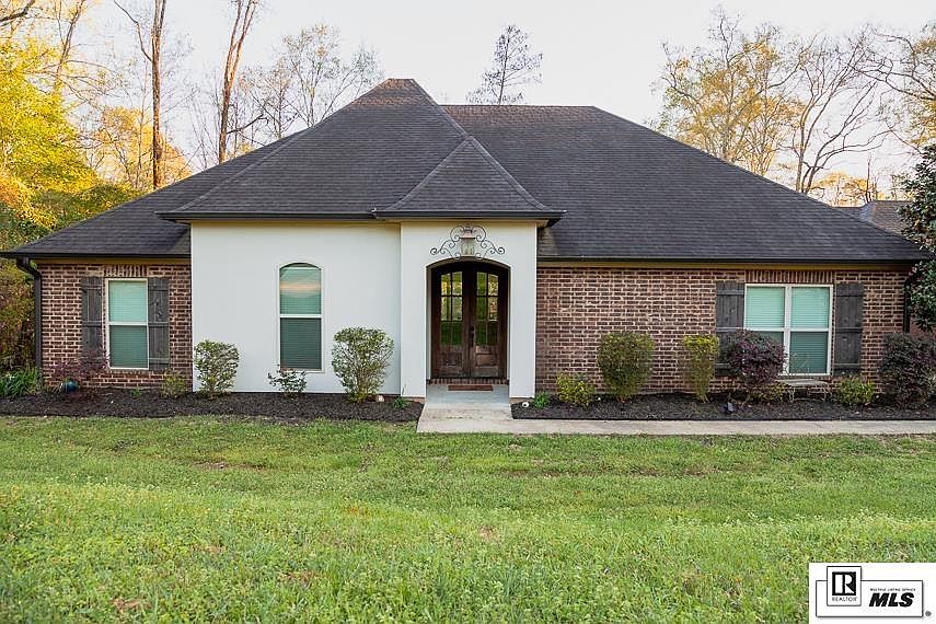 1st image of 107 Bluff Dr #1