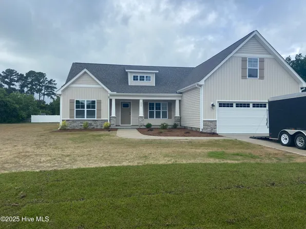 886 Lendy Drive, Greenville, NC 27858