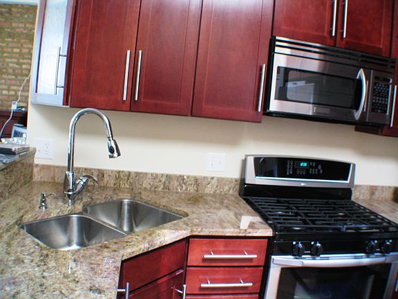 3rd image of 6147 S Greenwood Ave APT 3N