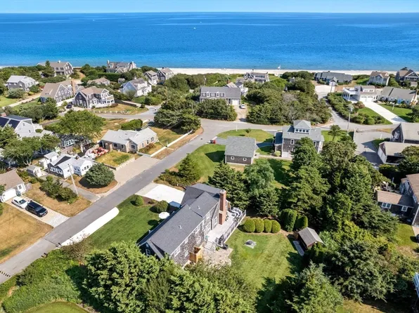 80 Beach Way, East Sandwich, MA 02537