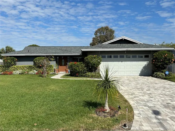 1821 62nd Pl S, Saint Petersburg, FL 33712