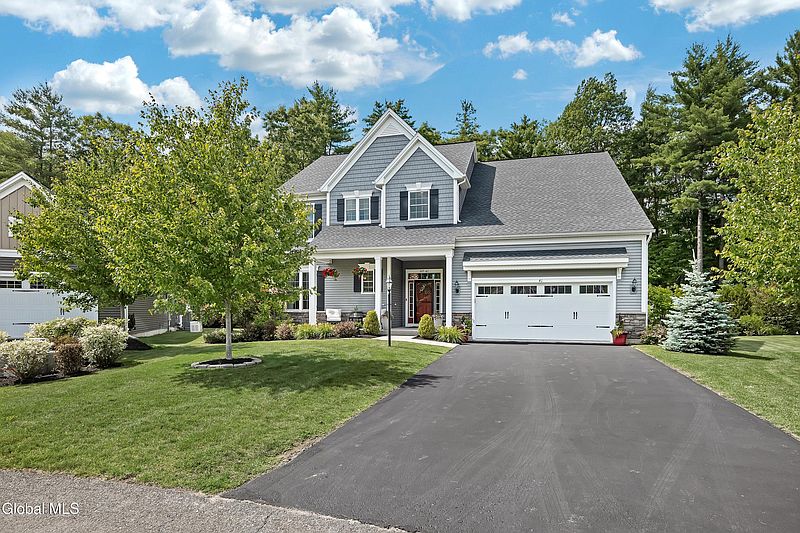 2nd image of 41 Cider Mill Way