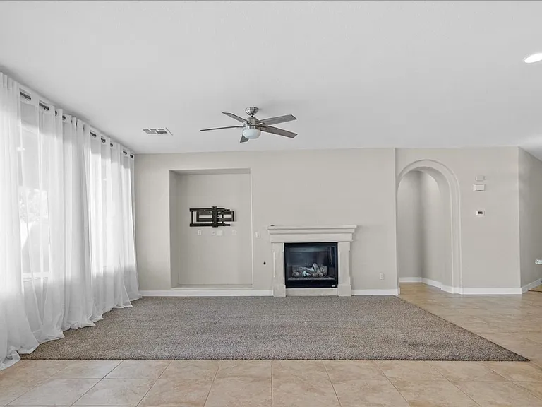 988 Buffalo River Ave — Photo 9