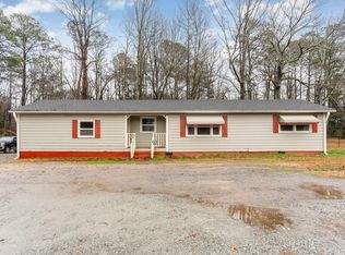 6229 Old Fairground Rd, Benson, NC 27504